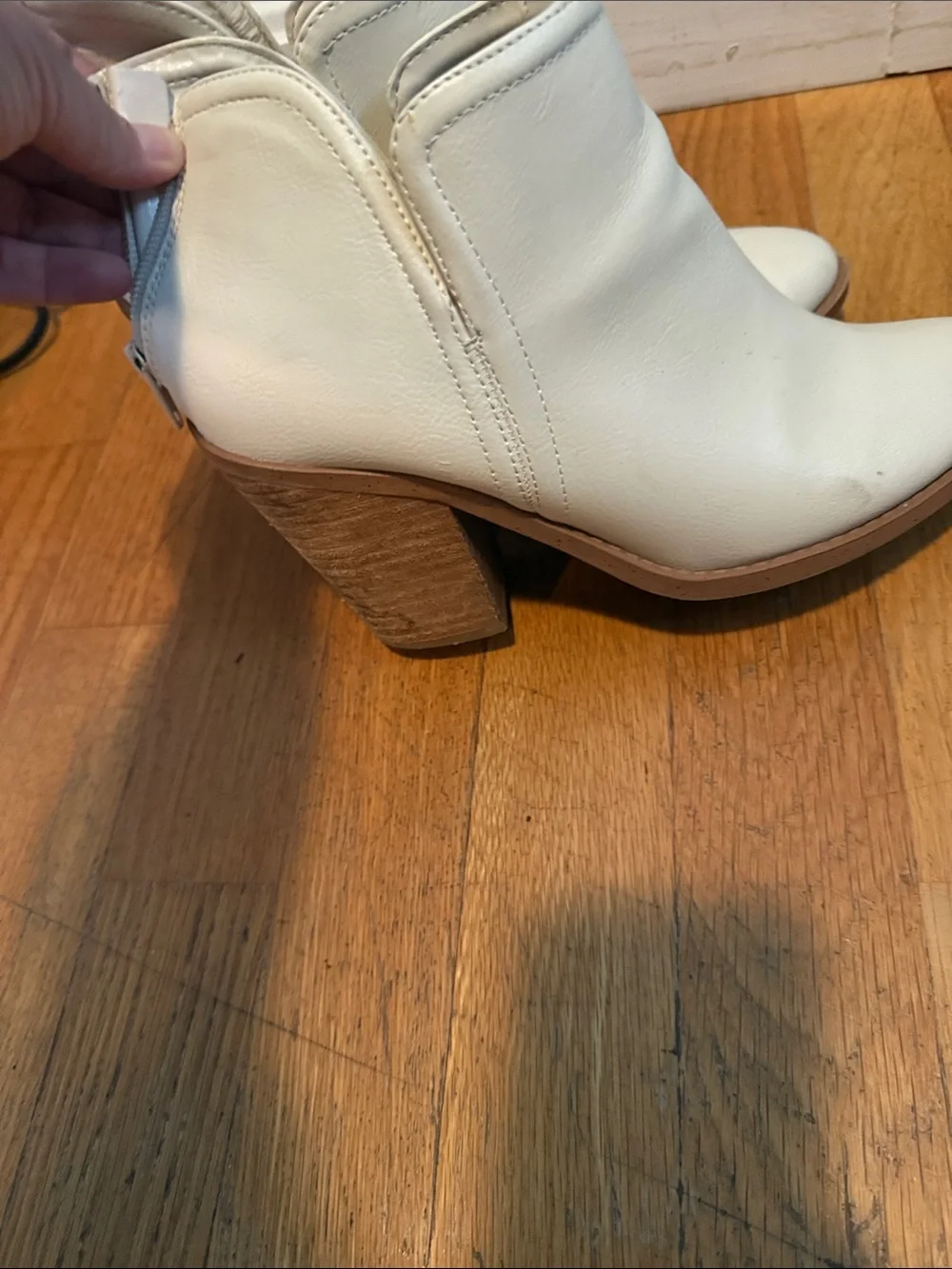 Women's White Ankle Boots - Classic Chelsea Style